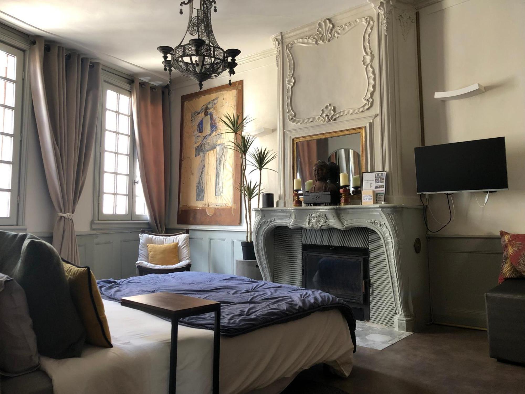 La Demeure Du De Fugeres Bed & Breakfast 3*